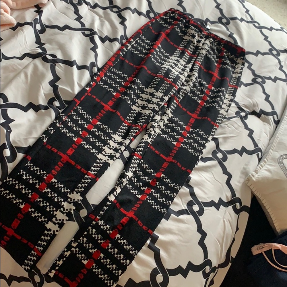 High waisted pants